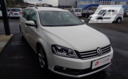 Volkswagen Passat Variant CL "NAVI,XENON" € 9250.-