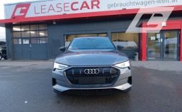 Audi e-tron 55 quattro advanced € 27990.--