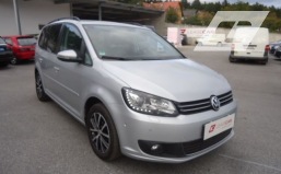Volkswagen Touran CL "AHV,Xenon,Navi" Exp € 9490.-