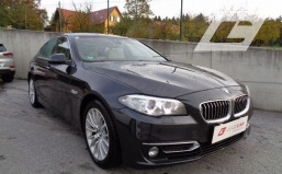 BMW 530d xDrive Lim. "Xenon,Navi,Leder" Exp € 21490.