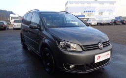 Volkswagen Touran Comfortline TDi "AHV" € 8490.--