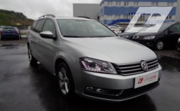 Volkswagen Passat Variant "Xenon,Navi,GLSD" Exp € 9990.-