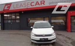 Volkswagen Touran CL TDI " LED,NAVI" € 9750.-