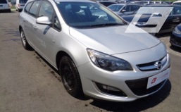 Opel Astra J St Edition € 4990.--