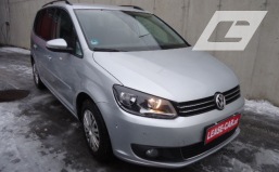 Volkswagen Touran CL DSG  "NAVI" € 9690.--