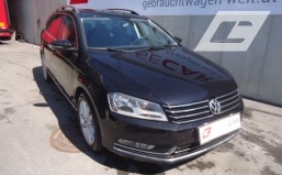 Volkswagen Passat Var.Highline DSG "NAVI" Exp € 12290,--