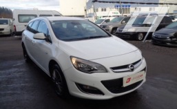 Opel Astra J ST 1,7 CDTI "Navi,AHV" € 6250.-