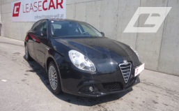 Alfa Romeo Giulietta 1,6 JTD  € 8750.--