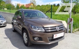 Volkswagen Tiguan Sport 4M."Xenon,Navi" Exp € 13990.-
