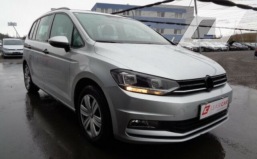 Volkswagen Touran Trendline TDI DSG € 6990.-