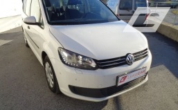 Volkswagen Touran Trendline TDI "Xenon" € 7490.-