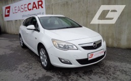 Opel Astra J ST Cosmo  € 5250.-