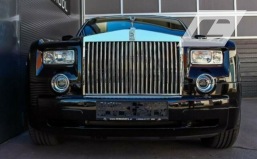 Rolls-Royce Phantom  € 109990.-